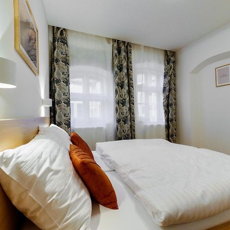Hviezdoslavova Apartments, Trnava Centre, Parking Available Esterno foto