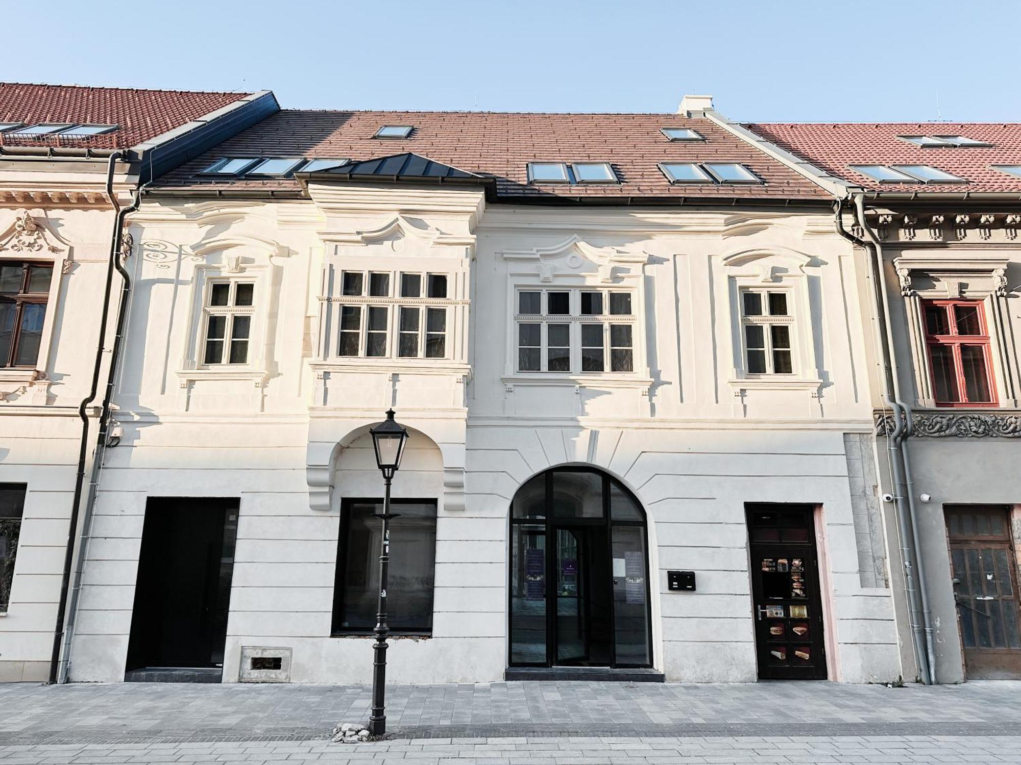 Hviezdoslavova Apartments, Trnava Centre, Parking Available Esterno foto