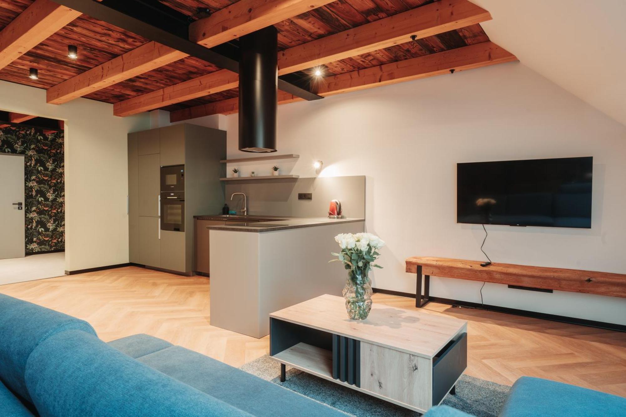 Hviezdoslavova Apartments, Trnava Centre, Parking Available Esterno foto