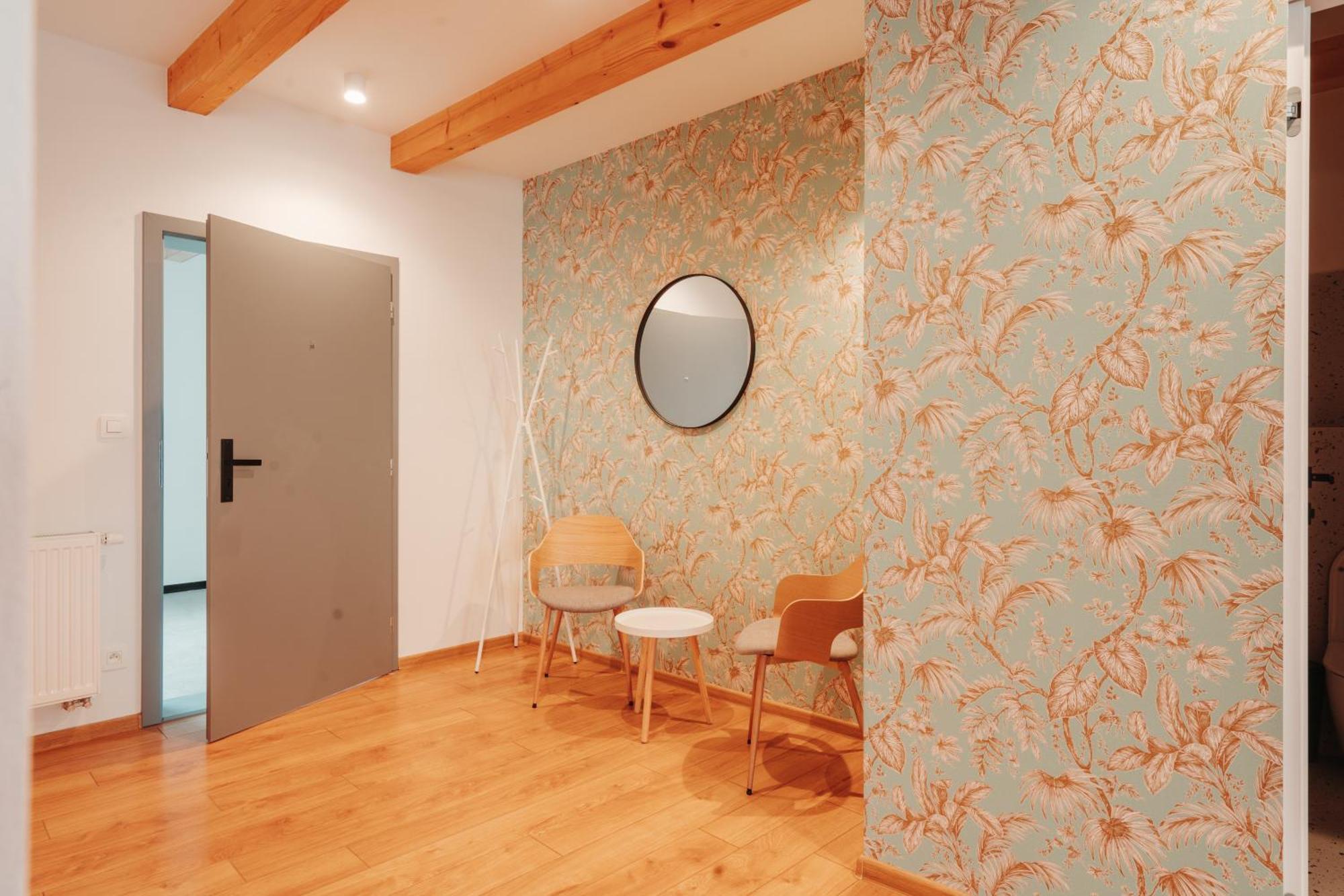Hviezdoslavova Apartments, Trnava Centre, Parking Available Esterno foto